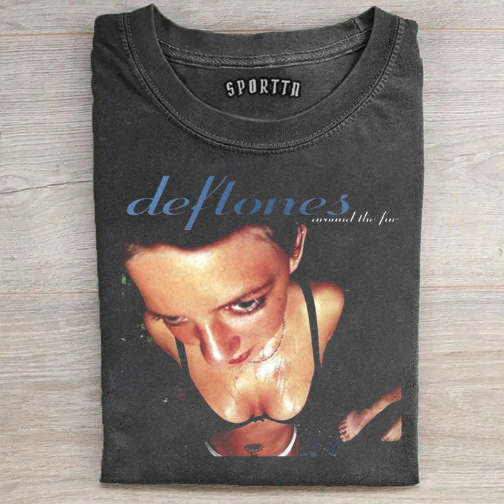 Vintage Deftones Band Photo Washed T-Shirt