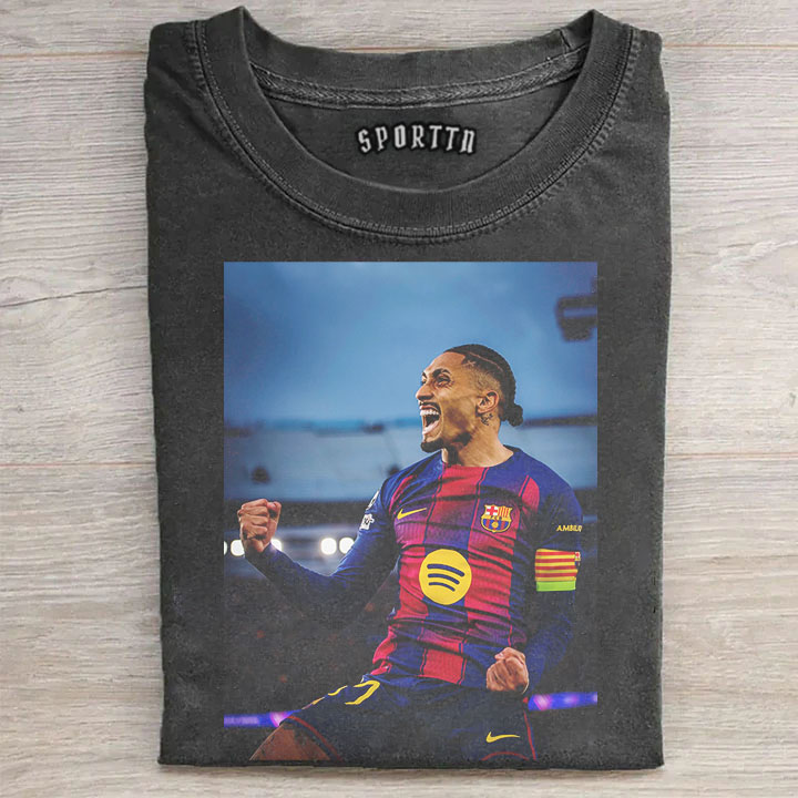 Raphinha Barcelona Celebration Retro T-Shirt