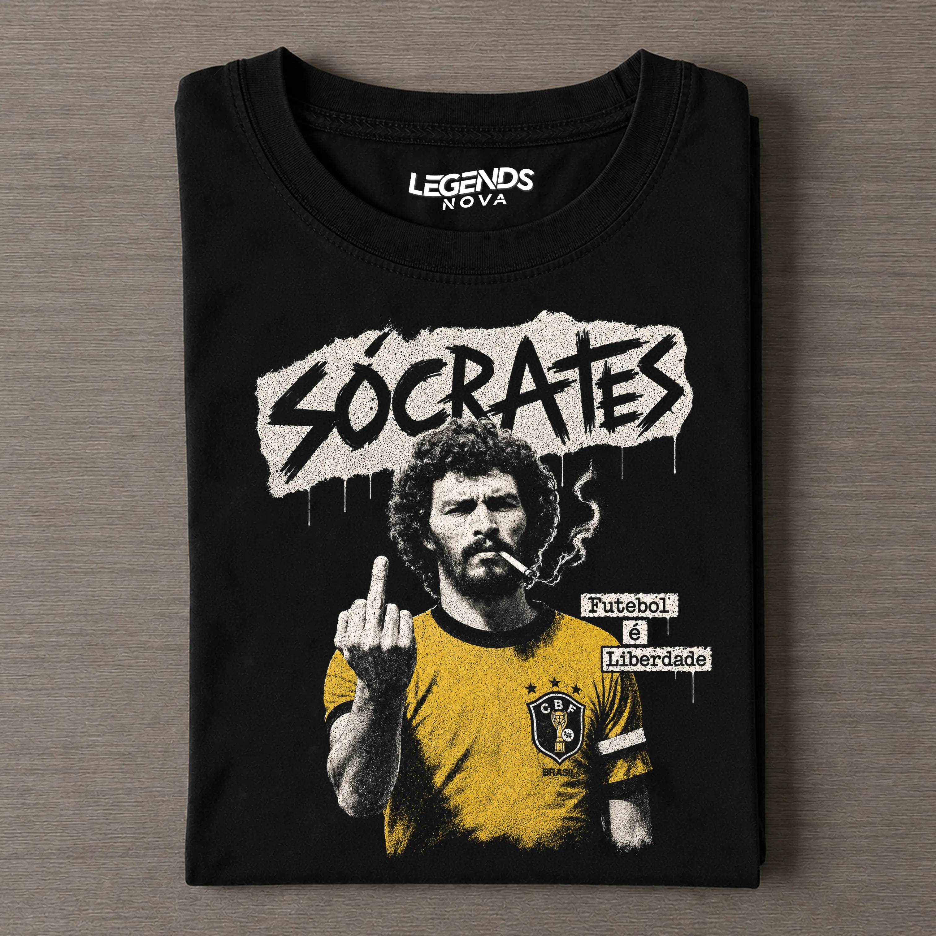 Sócrates – Futebol é Liberdade Tee